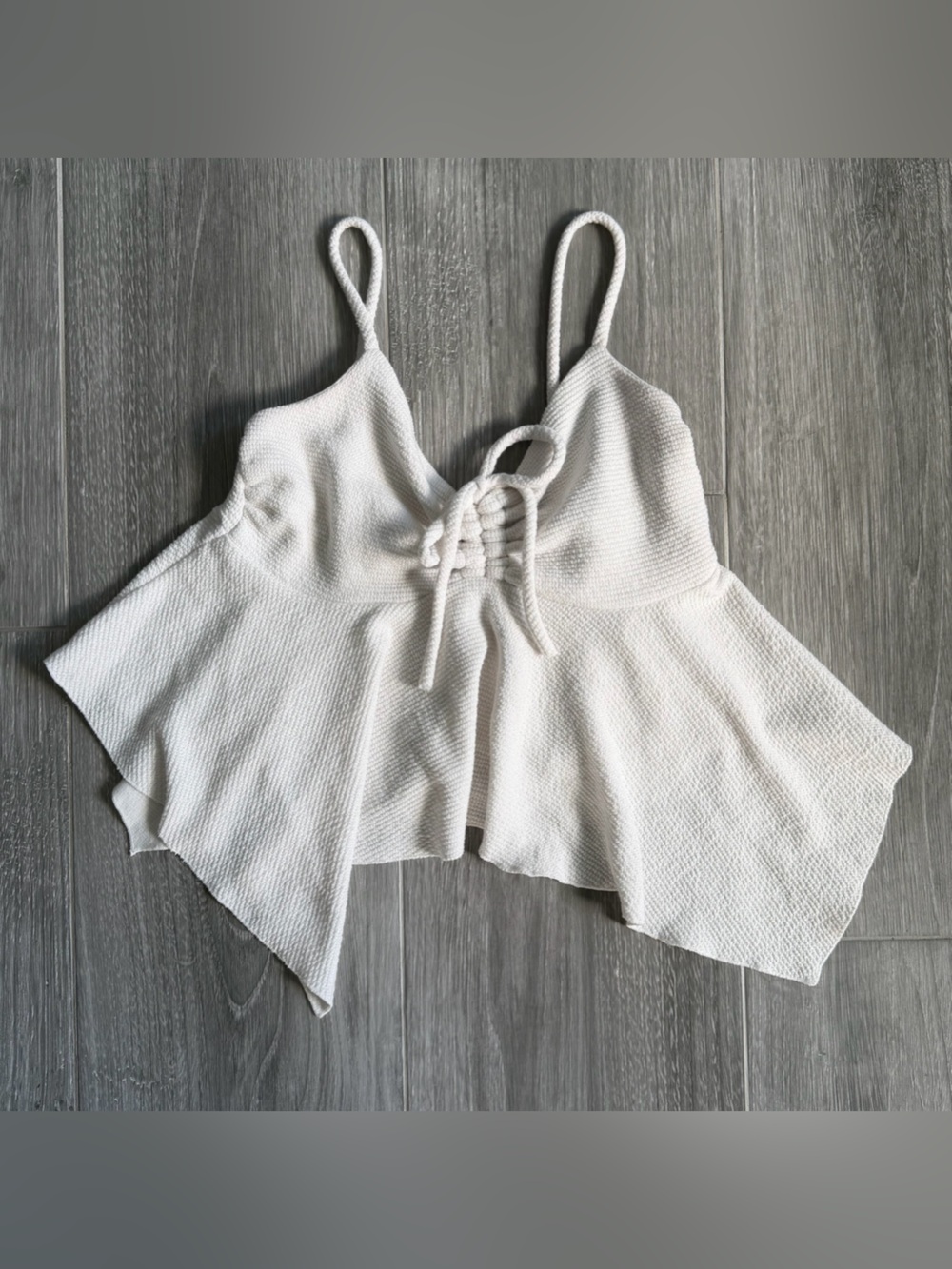gaze White Textured Tie-Front Camisole